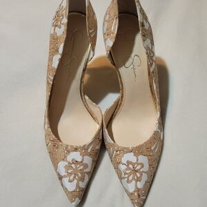 Jessica Simpson Tan and White Floral Heels